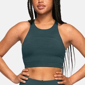 Outdoor Voices Size Medium Green Move Free Crop Top
